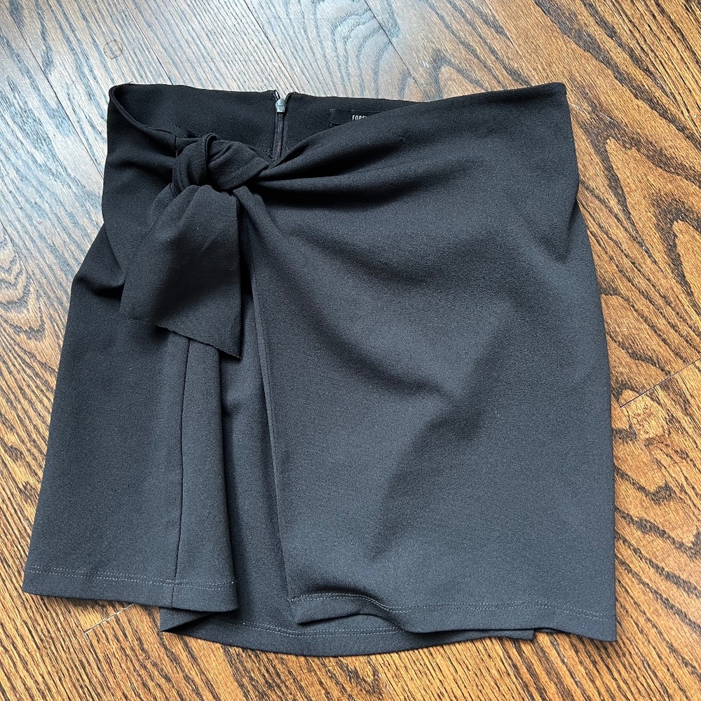 Forever 21 Black Mini Skirt